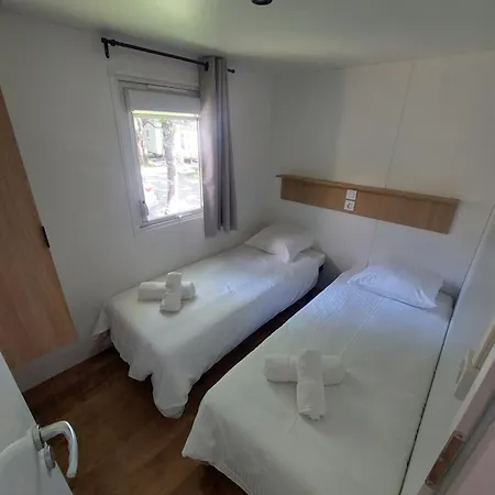 Charmant Mobil Home Proche Ocean Capbreton Exterior photo
